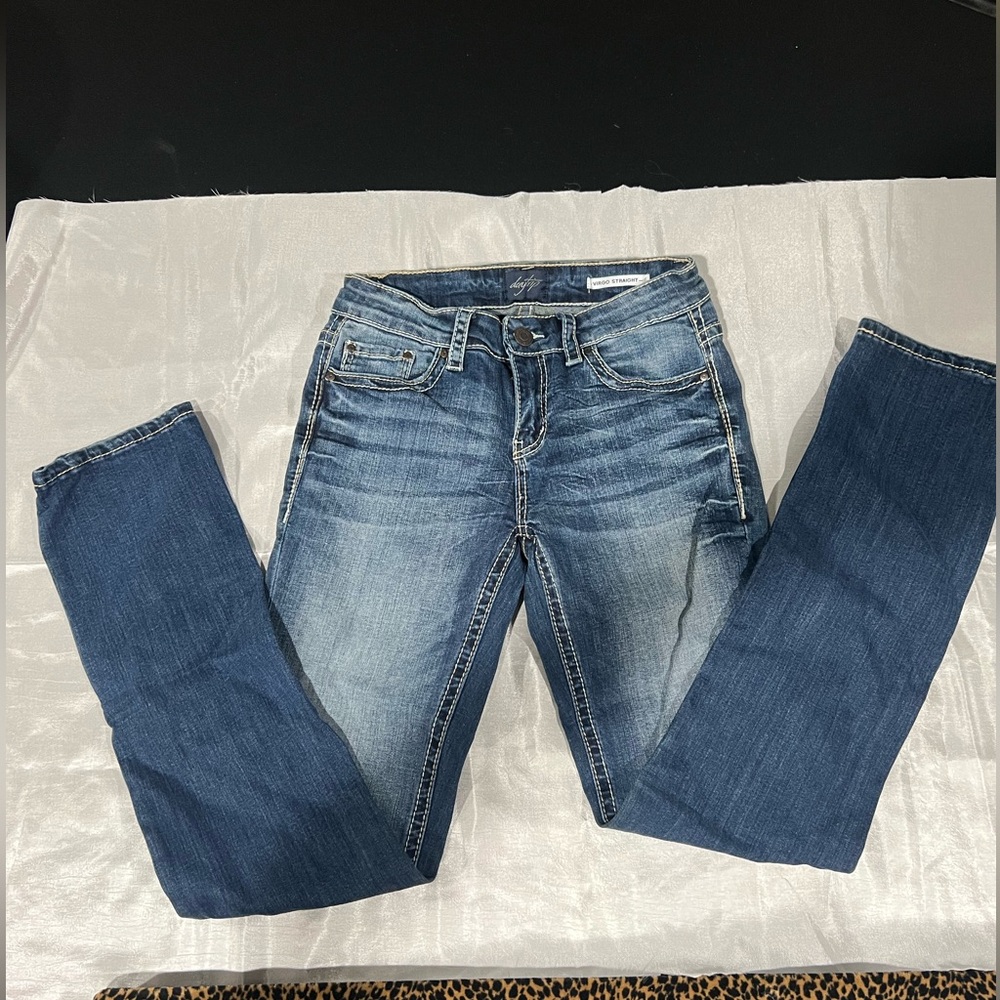 Daytrip VirgoWomen's Straight Leg Jeans in Blue
Excellent condition